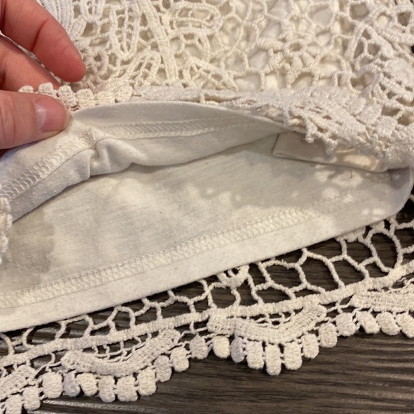 Mossimo Supply Co. lined crochet shorts. Size M. Cream color. - Picture 6 of 10